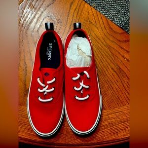 Brand new Top Sidet Sperrys